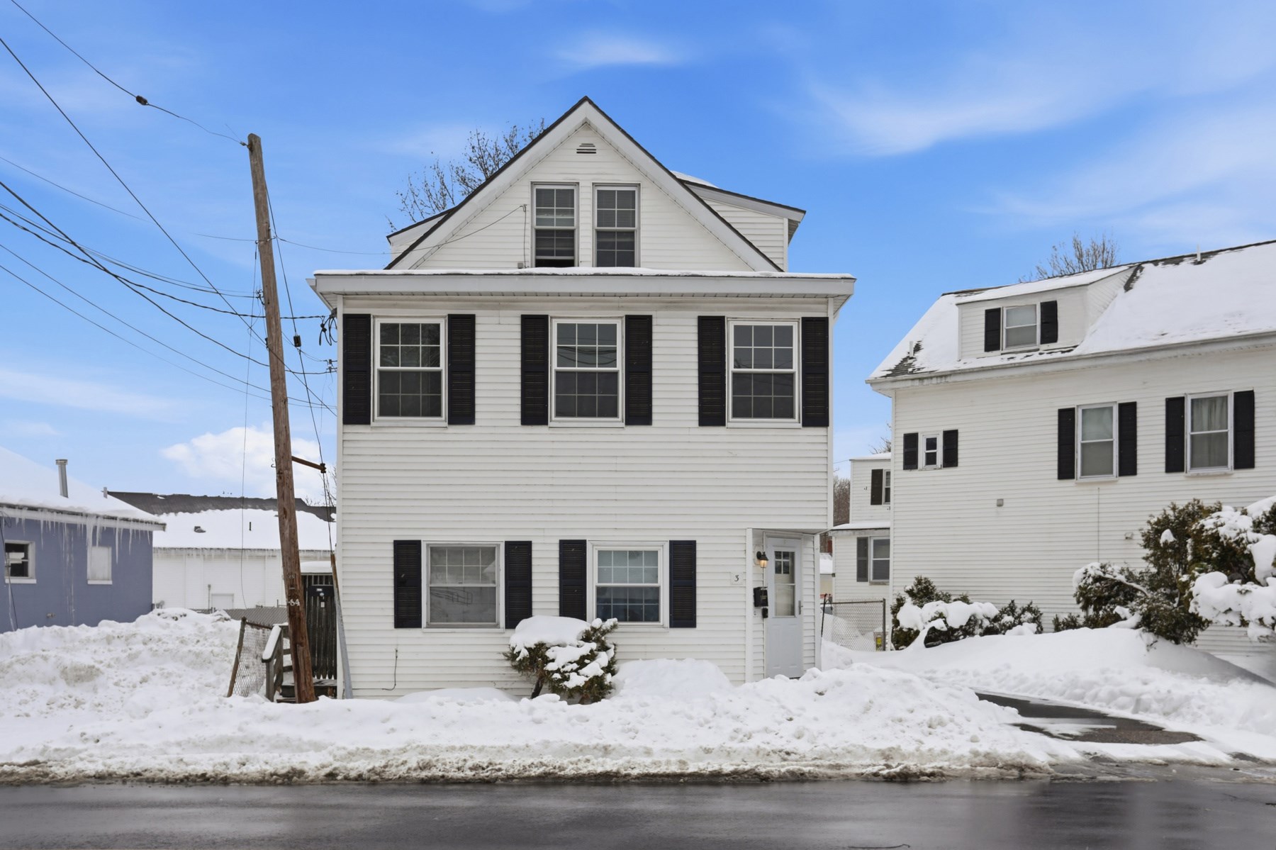 3 E Broadway, Haverhill, MA 01830