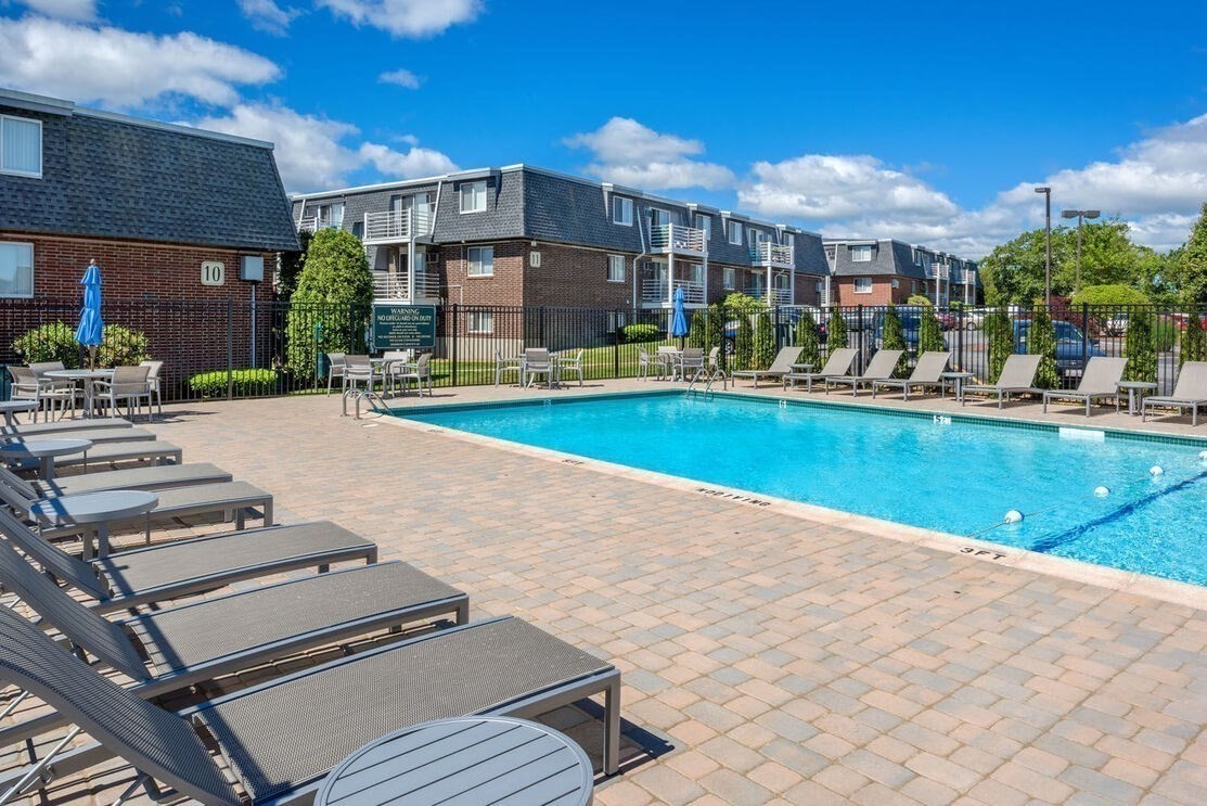 145 Essex Avenue Unit 402, Gloucester, MA 01930 - Image 21