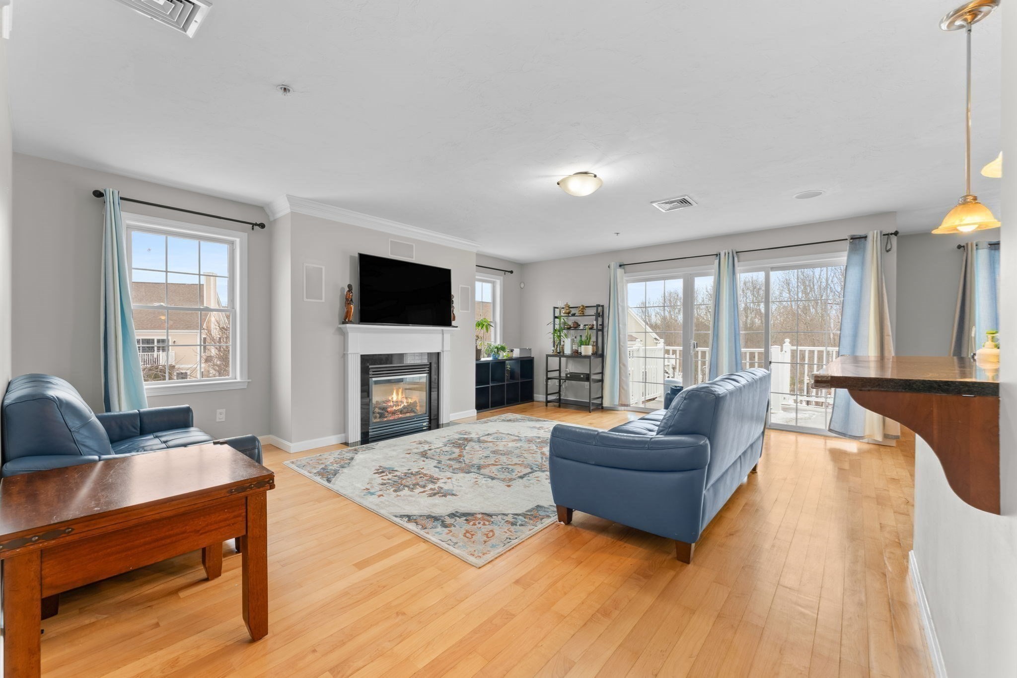 717 Hampton Way Unit 717, Abington, MA 02351