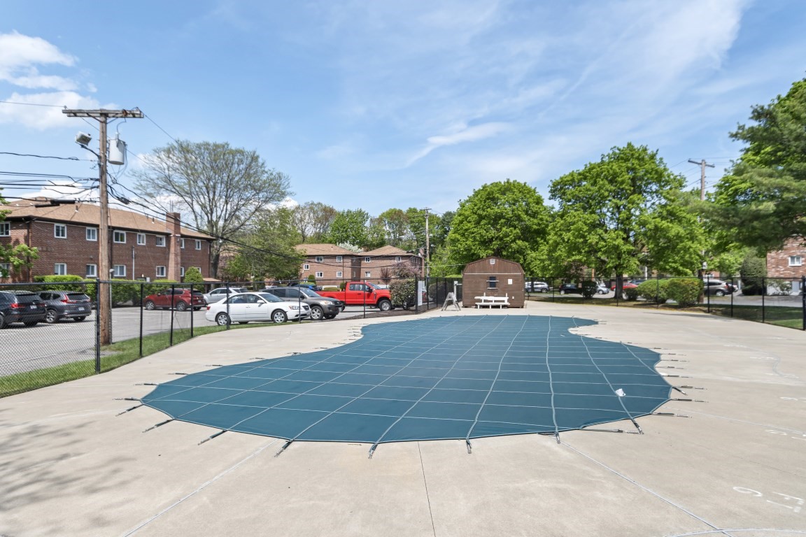 28 Westgate Rd Unit 3, West Roxbury, Boston, MA 02467 - Image 3