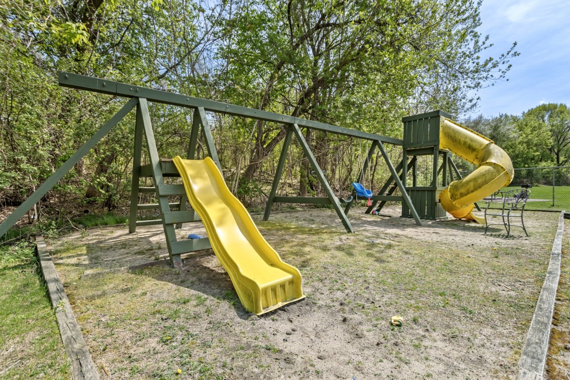 28 Westgate Rd Unit 3, West Roxbury, Boston, MA 02467 - Image 5