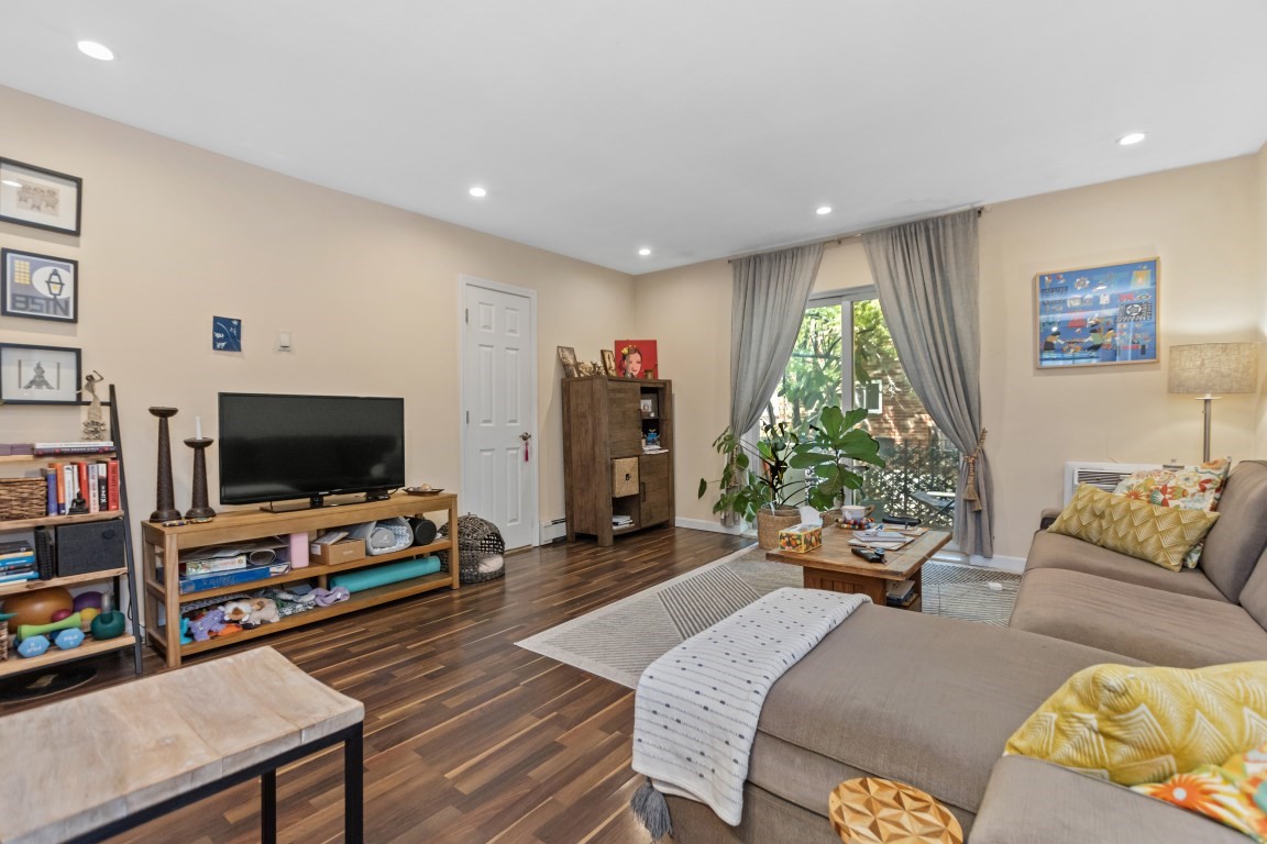 28 Westgate Rd Unit 3, West Roxbury, Boston, MA 02467 - Image 7