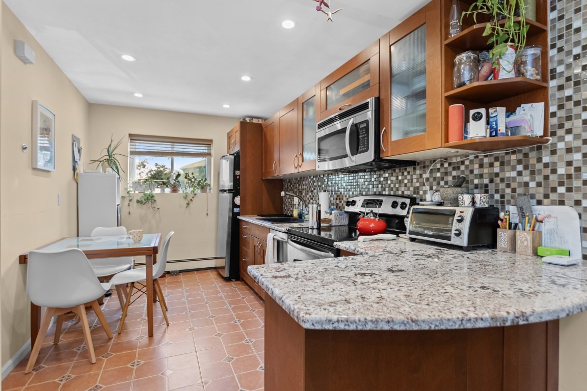 28 Westgate Rd Unit 3, West Roxbury, Boston, MA 02467 - Image 10