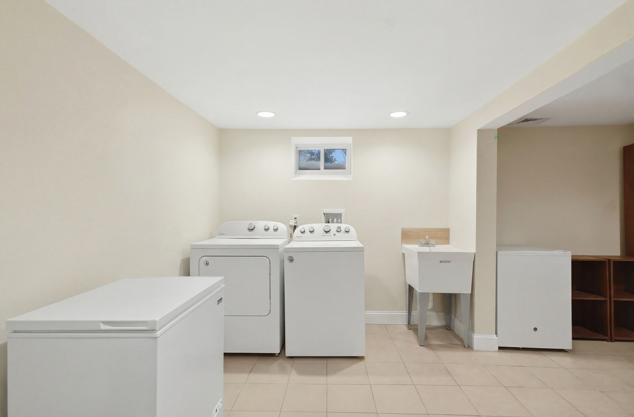 24 Holly Street, Billerica, MA 01821 - Image 28