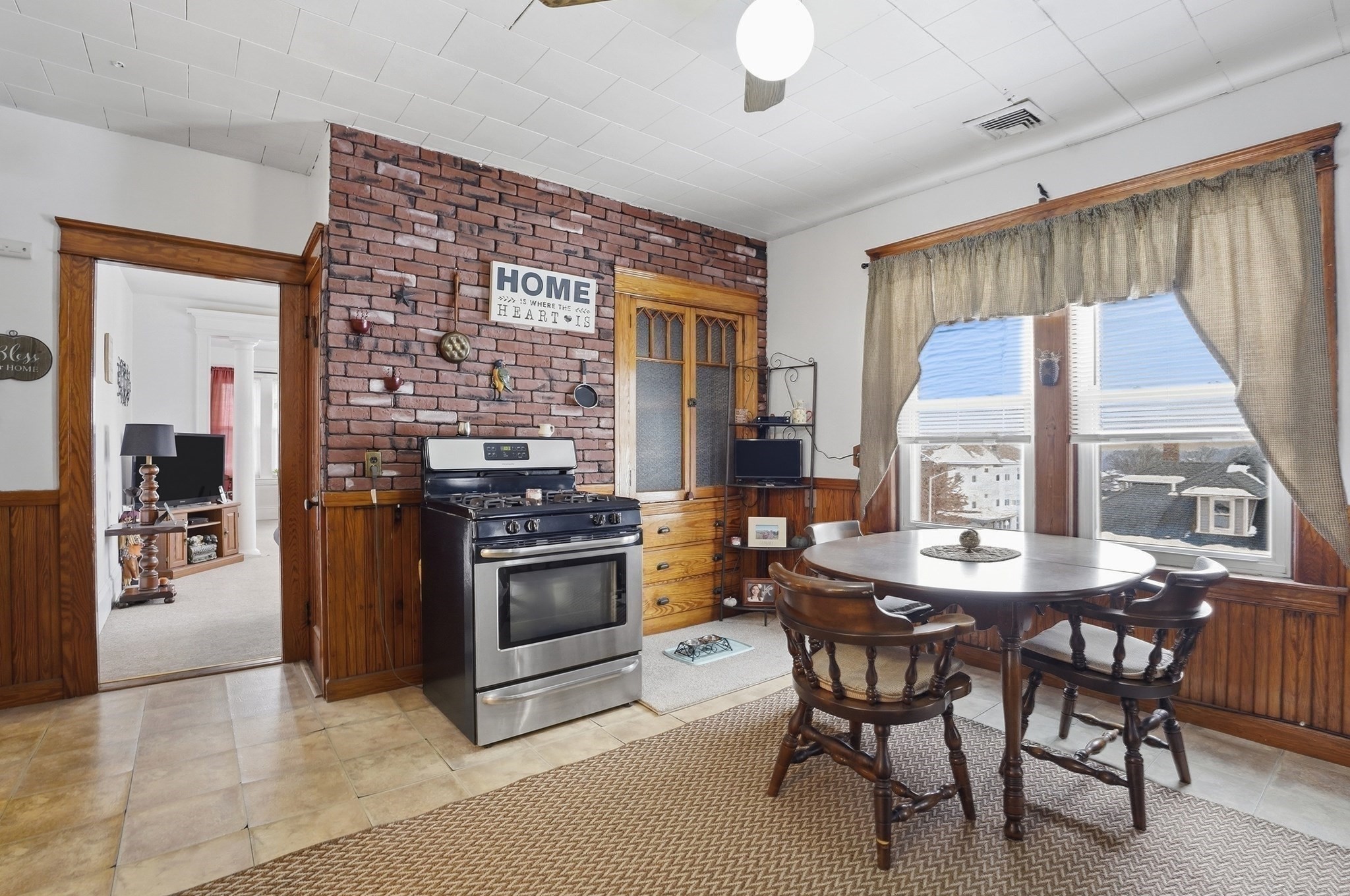 24 Ingleside Avenue, Worcester, MA 01604 - Image 24