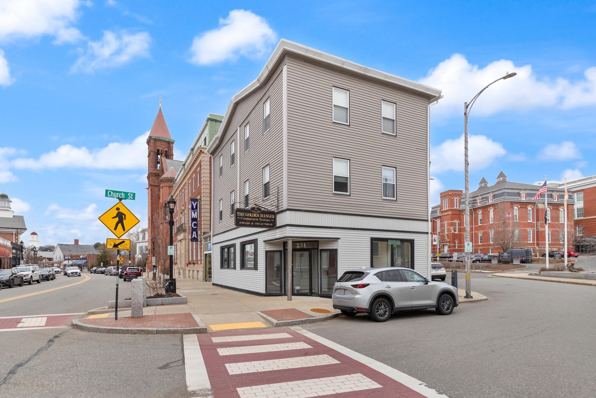 231 Cabot St, Beverly, MA 01915