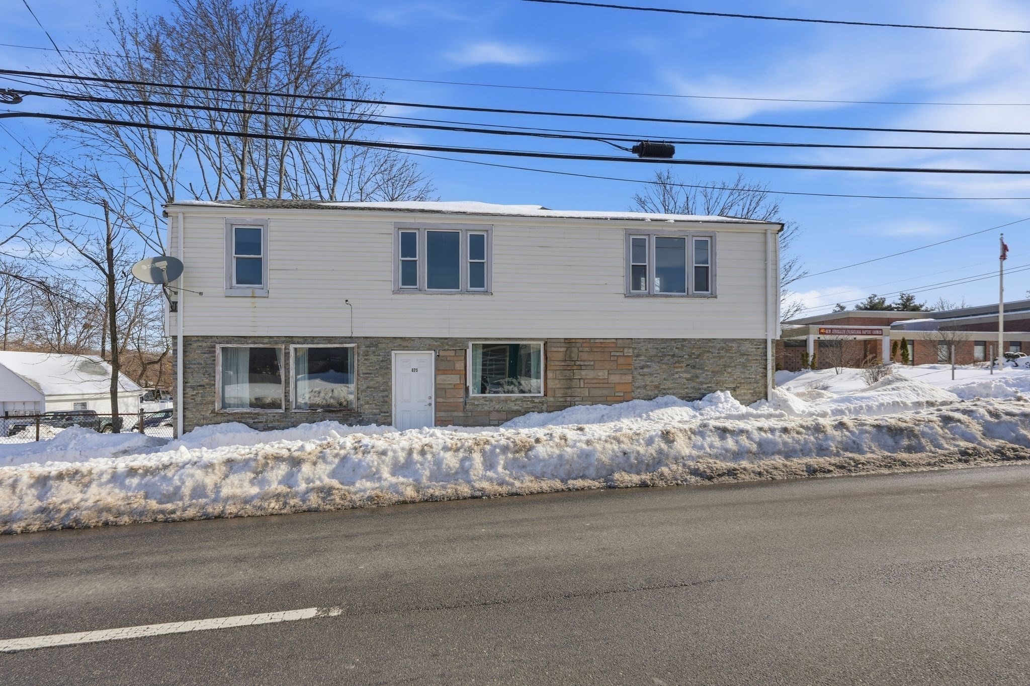 875 N Main St, Randolph, MA 02368