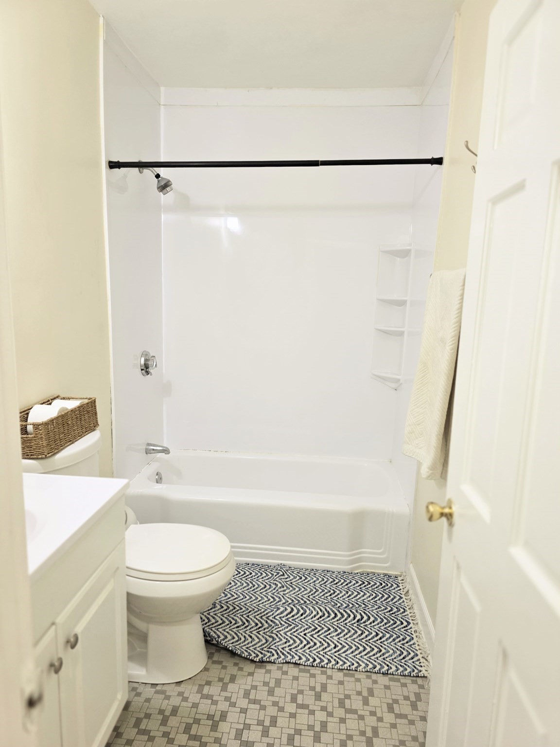 8 Tara Dr Unit 4, Weymouth, MA 02188 - Image 16