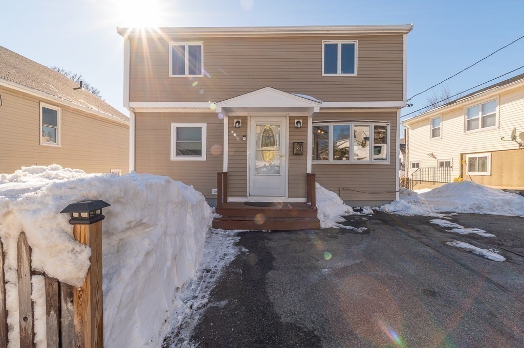 8 Mystic Avenue, Gloucester, MA 01930