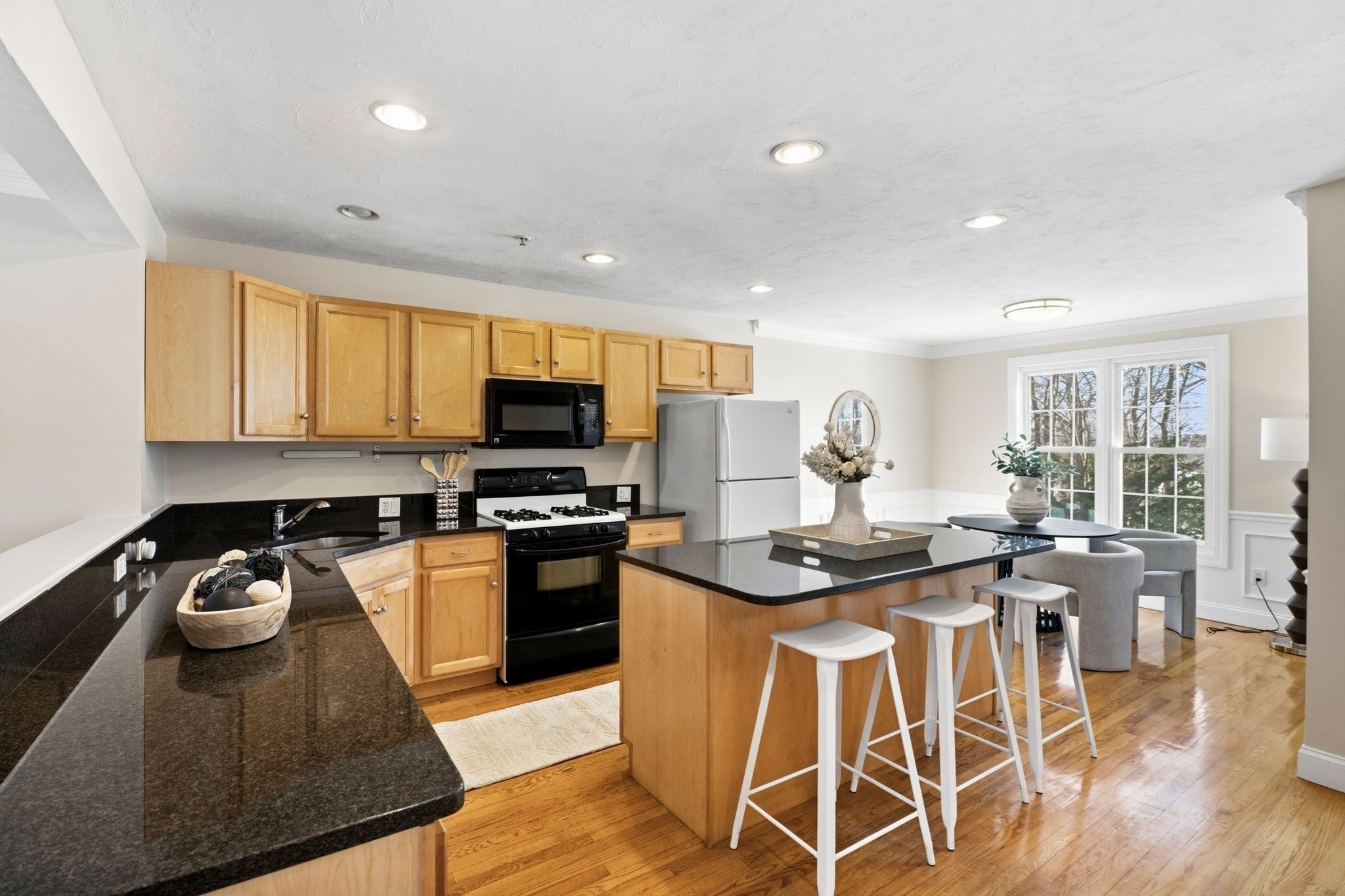 52 Packards Ln Unit 4, Quincy, MA 02169 - Image 3