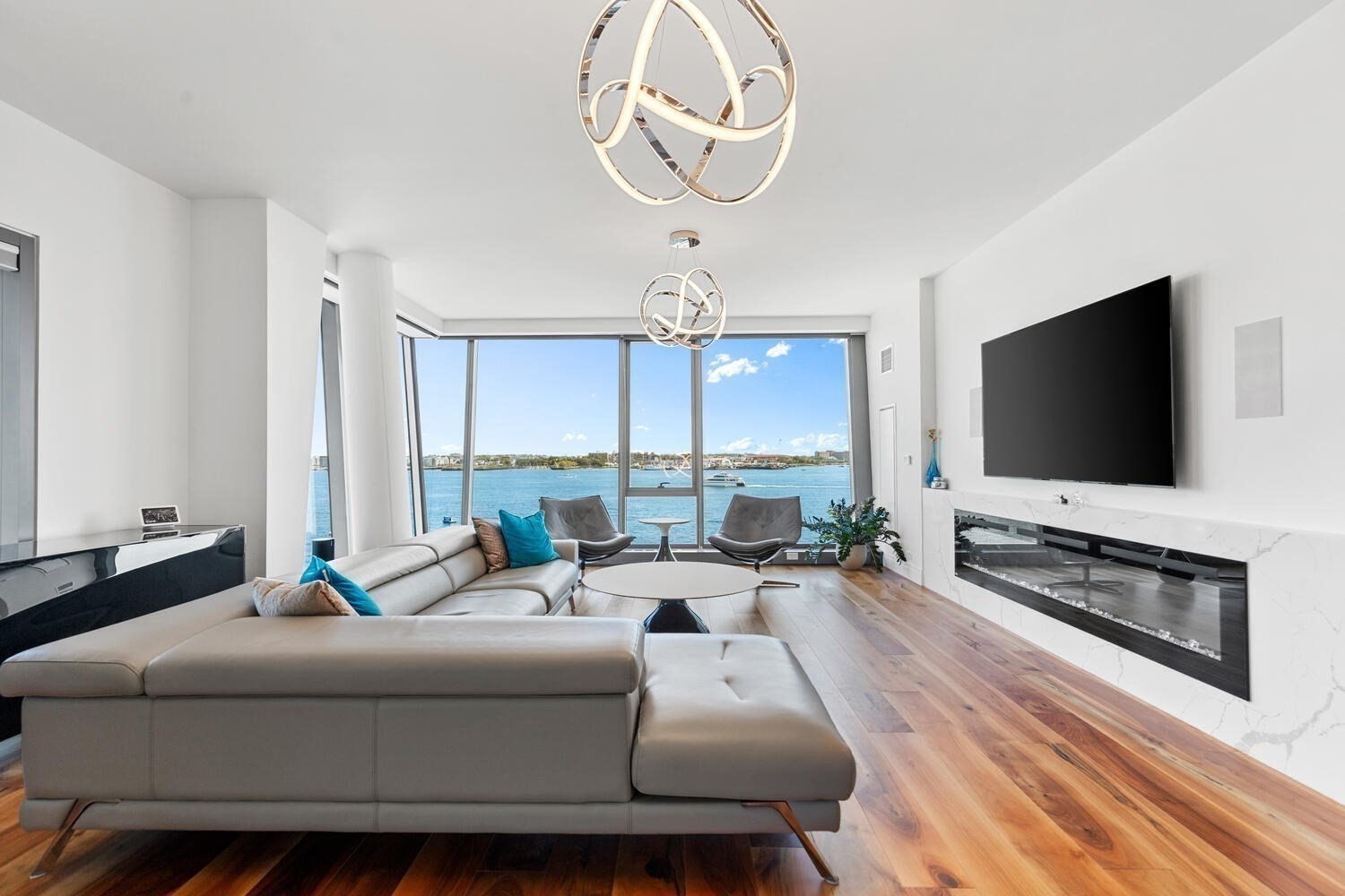 300 Pier 4 Blvd Unit 5C, Boston - Seaport, MA 02210