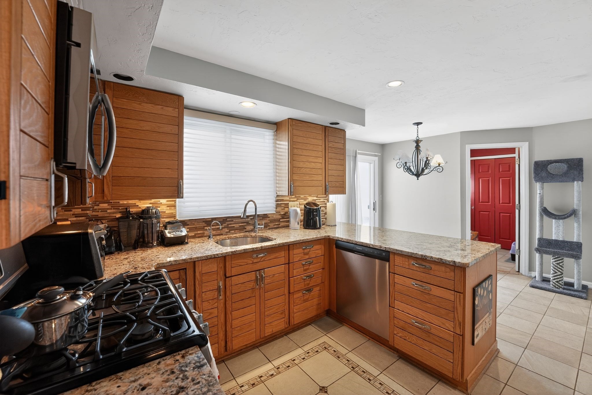 34 Copperwood Dr Unit 34, Stoughton, MA 02072 - Image 7