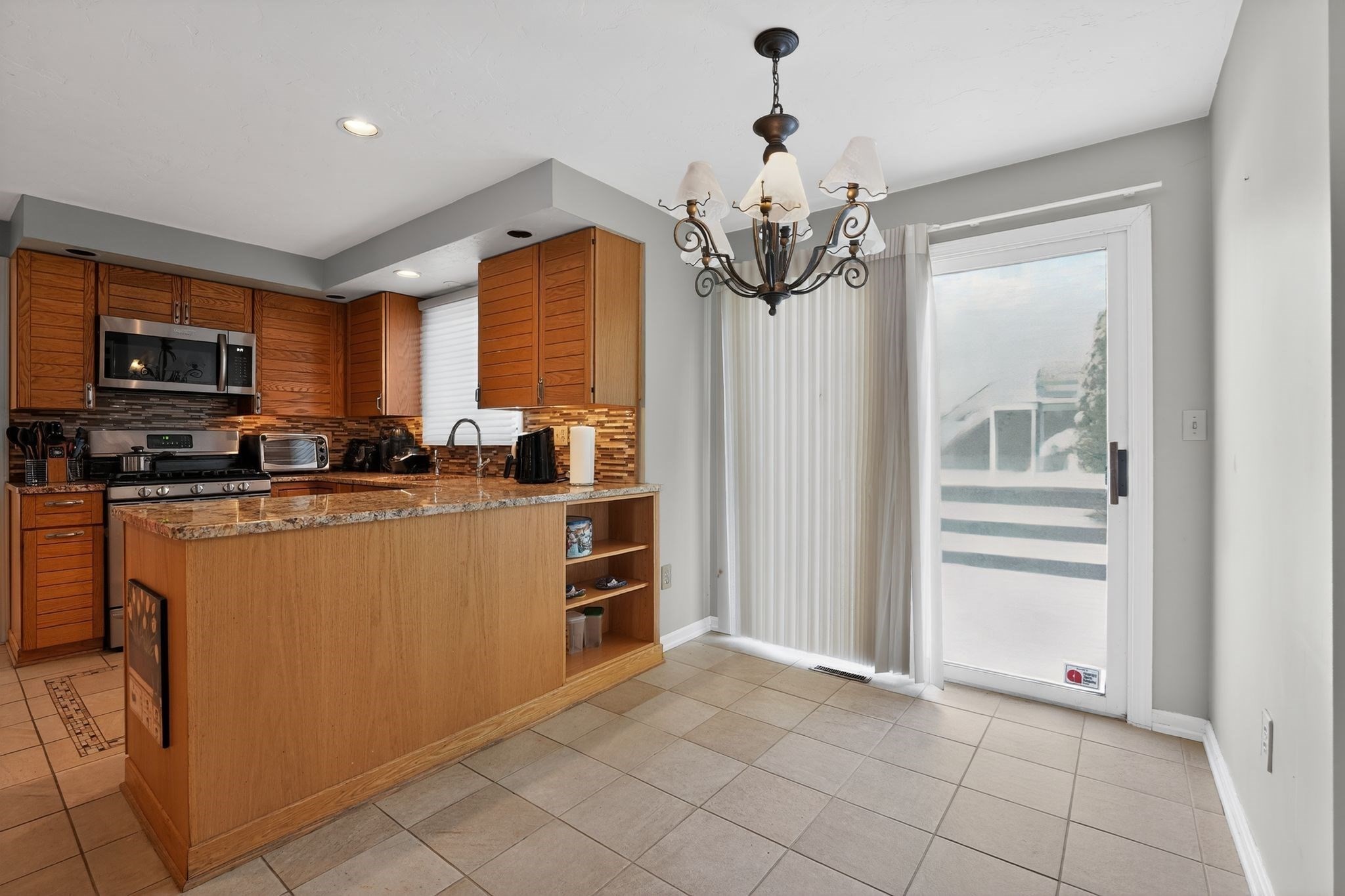 34 Copperwood Dr Unit 34, Stoughton, MA 02072 - Image 8