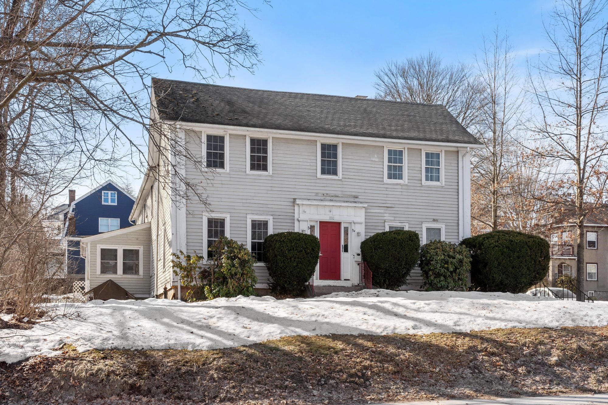 100 Burncoat St, Worcester, MA 01605
