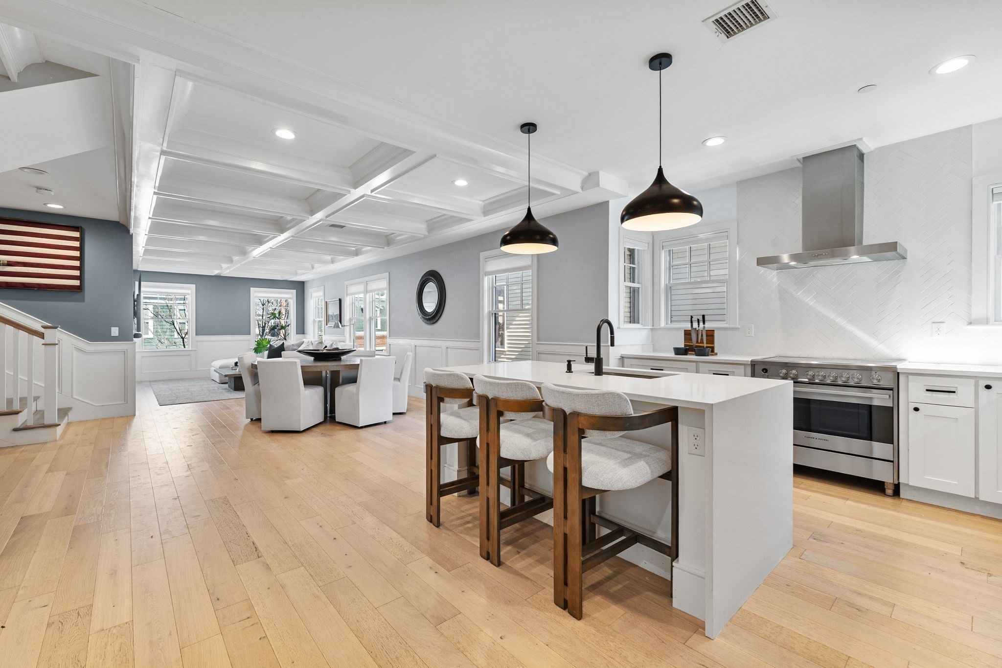 613 E 6th St Unit 3, Boston - South Boston, MA 02127