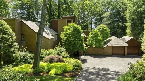 331 Heath Street