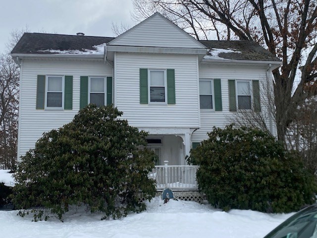 32 Vernon St, Waltham, MA 02453