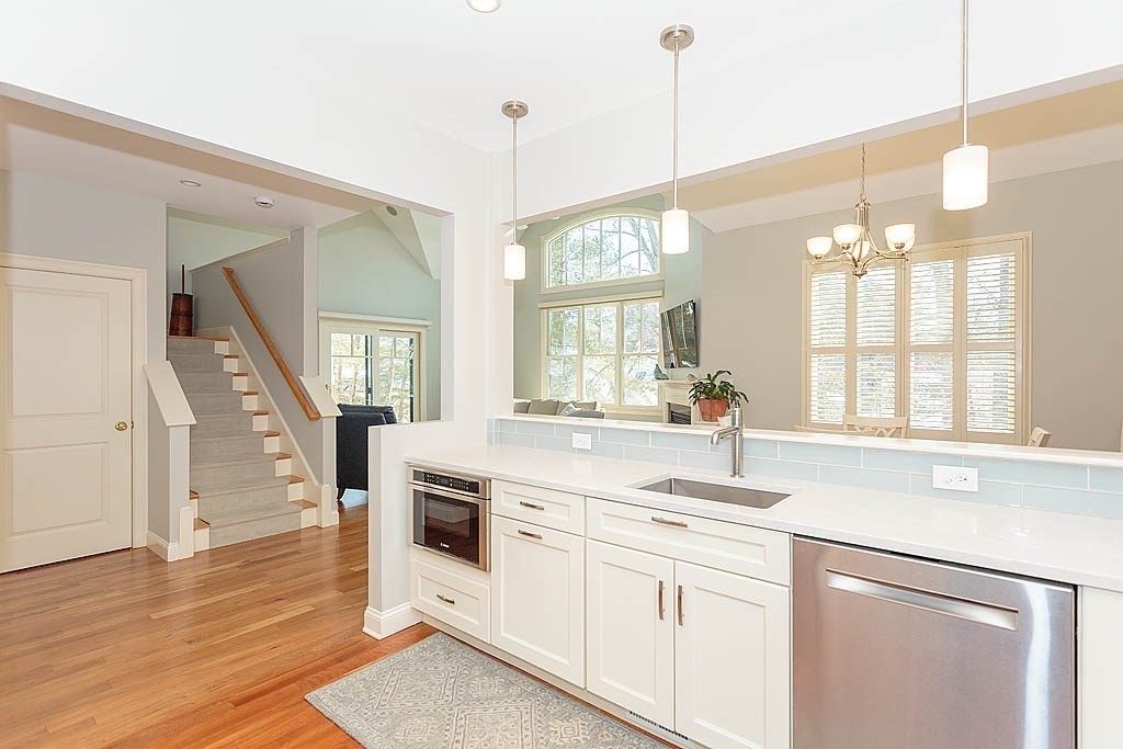 20 White Oaks Lane Unit 20, Reading, MA 01867 - Image 8