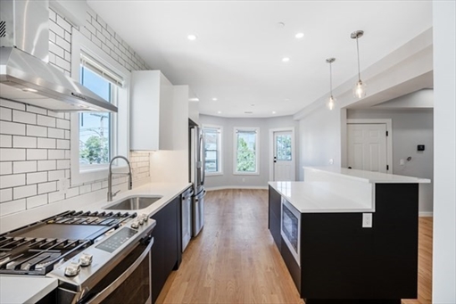 27 Linden, Apt 1