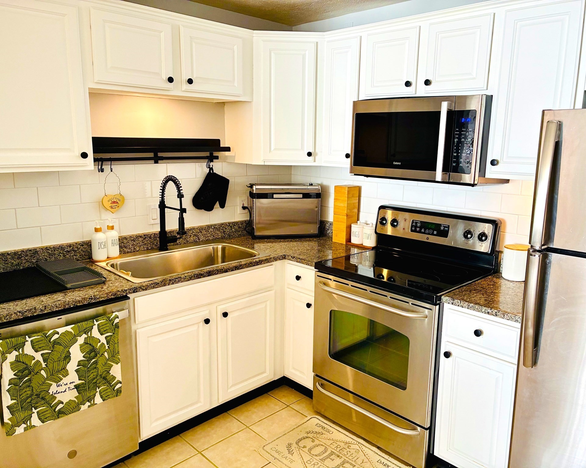 1105 Lexington Street Unit 6-4, Waltham, MA 02452