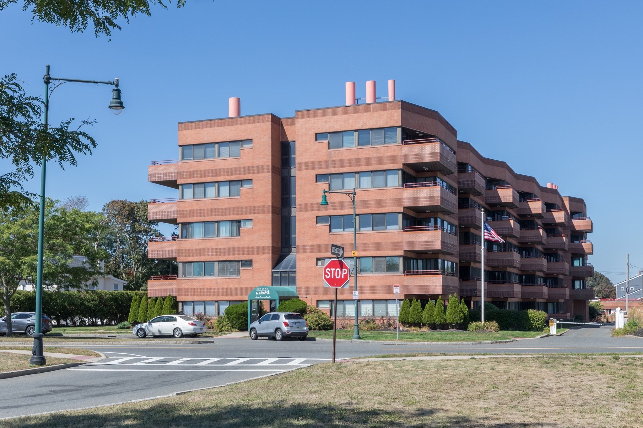 1 Carey Cir Unit 409, Revere, MA 02151