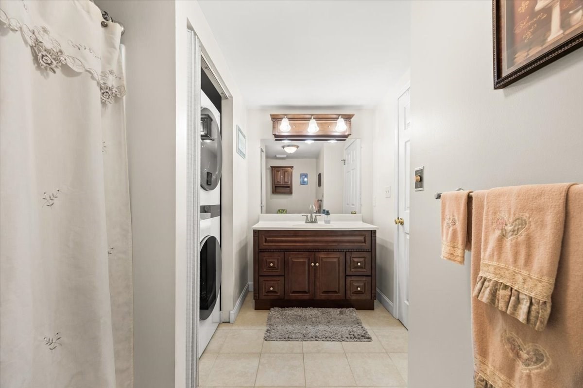 96 Old Colony Ave Unit 363, Taunton, MA 02718 - Image 22