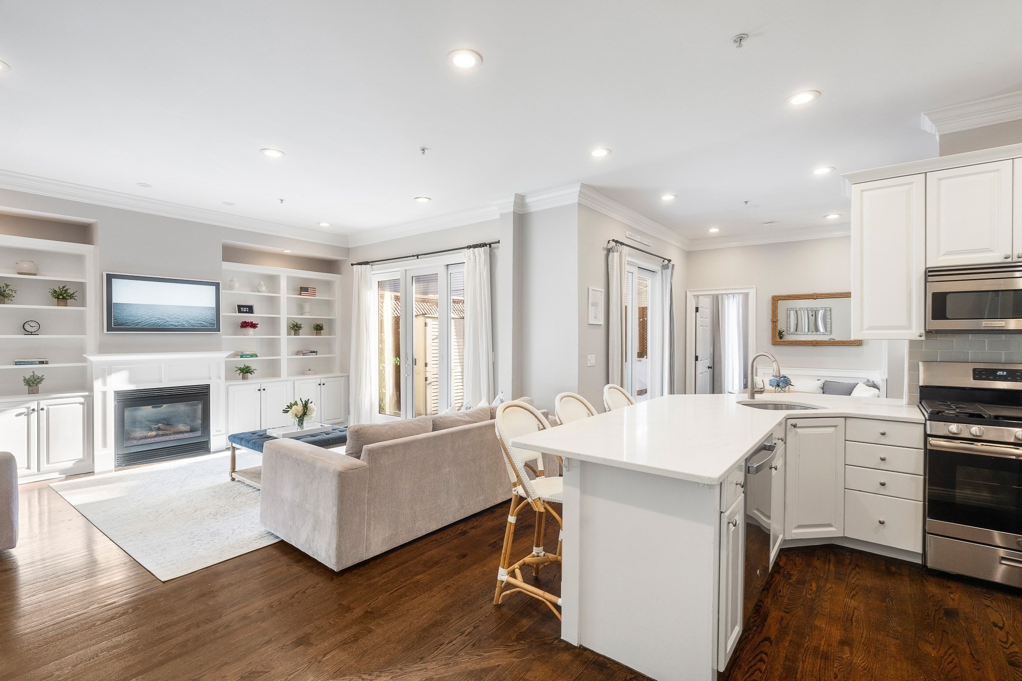 232 Bunker Hill Street Unit 1, Charlestown, Boston, MA 02129