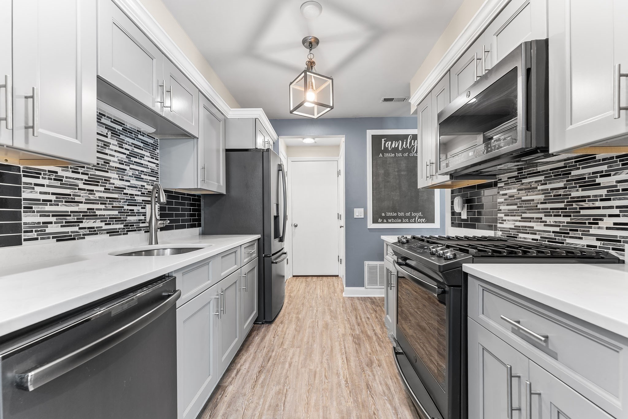 16 Meadowood Dr Unit 16, Stoughton, MA 02072 - Image 2