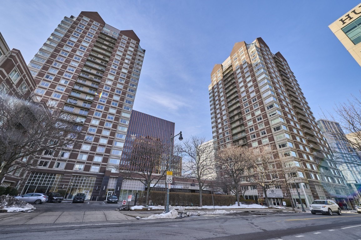 10 Museum Way Unit 326, Cambridge, MA 02141