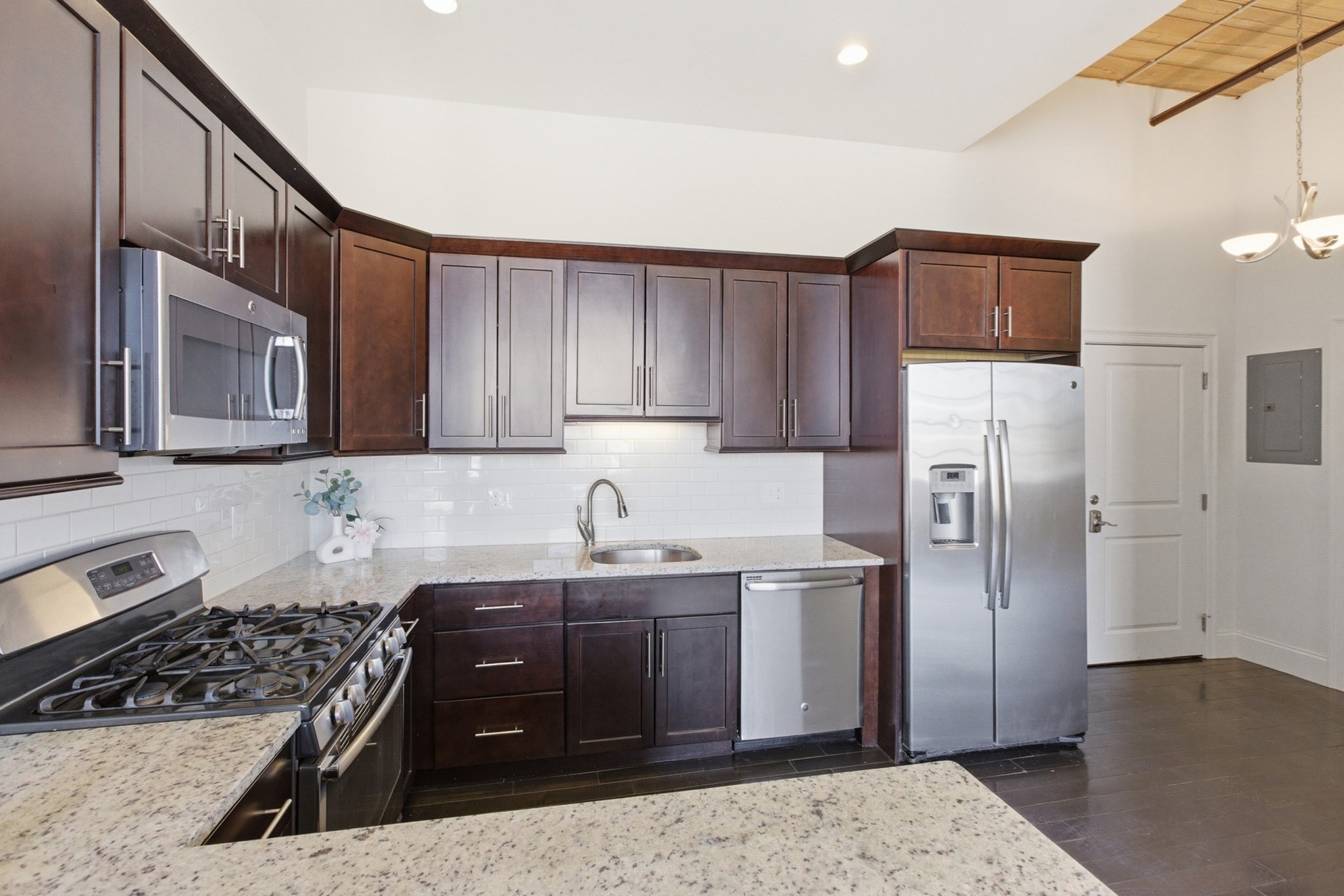 491 Dutton Street Unit 305, Lowell, MA 01854 - Image 8