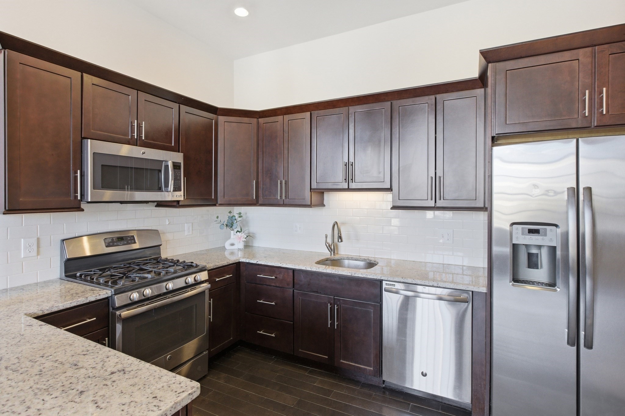 491 Dutton Street Unit 305, Lowell, MA 01854 - Image 10