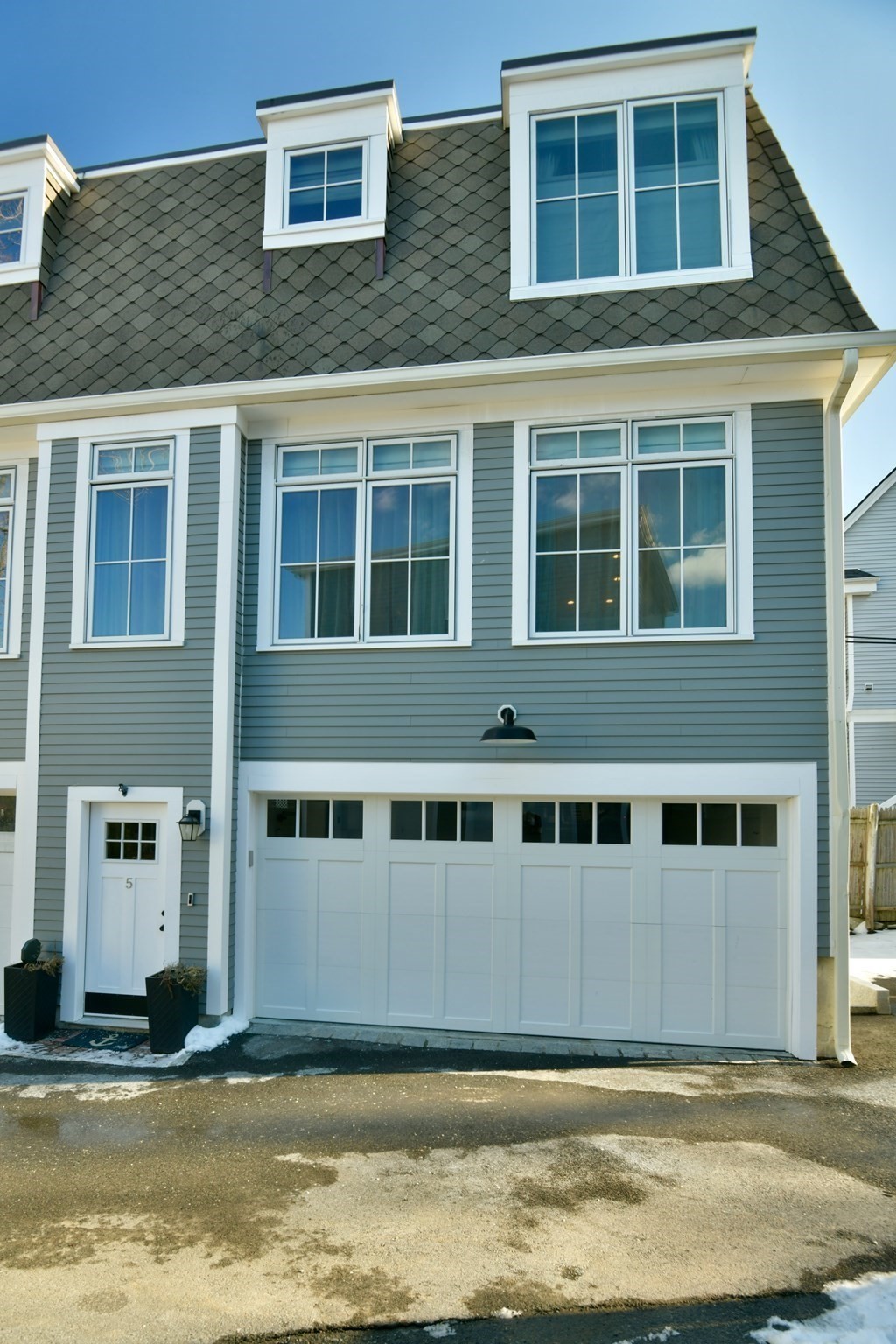 145 Stoughton St Unit 5, Boston - Dorchester, MA 02125