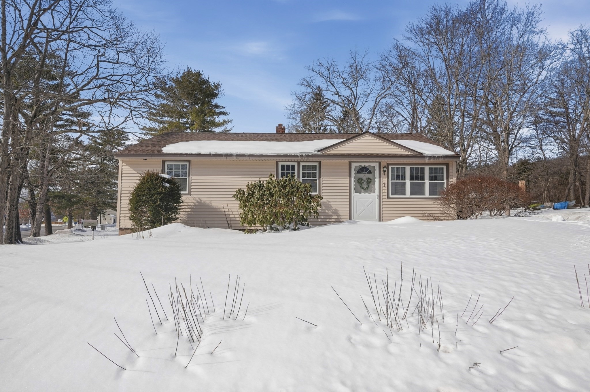 1 Shady Lane, Oxford, MA 01540