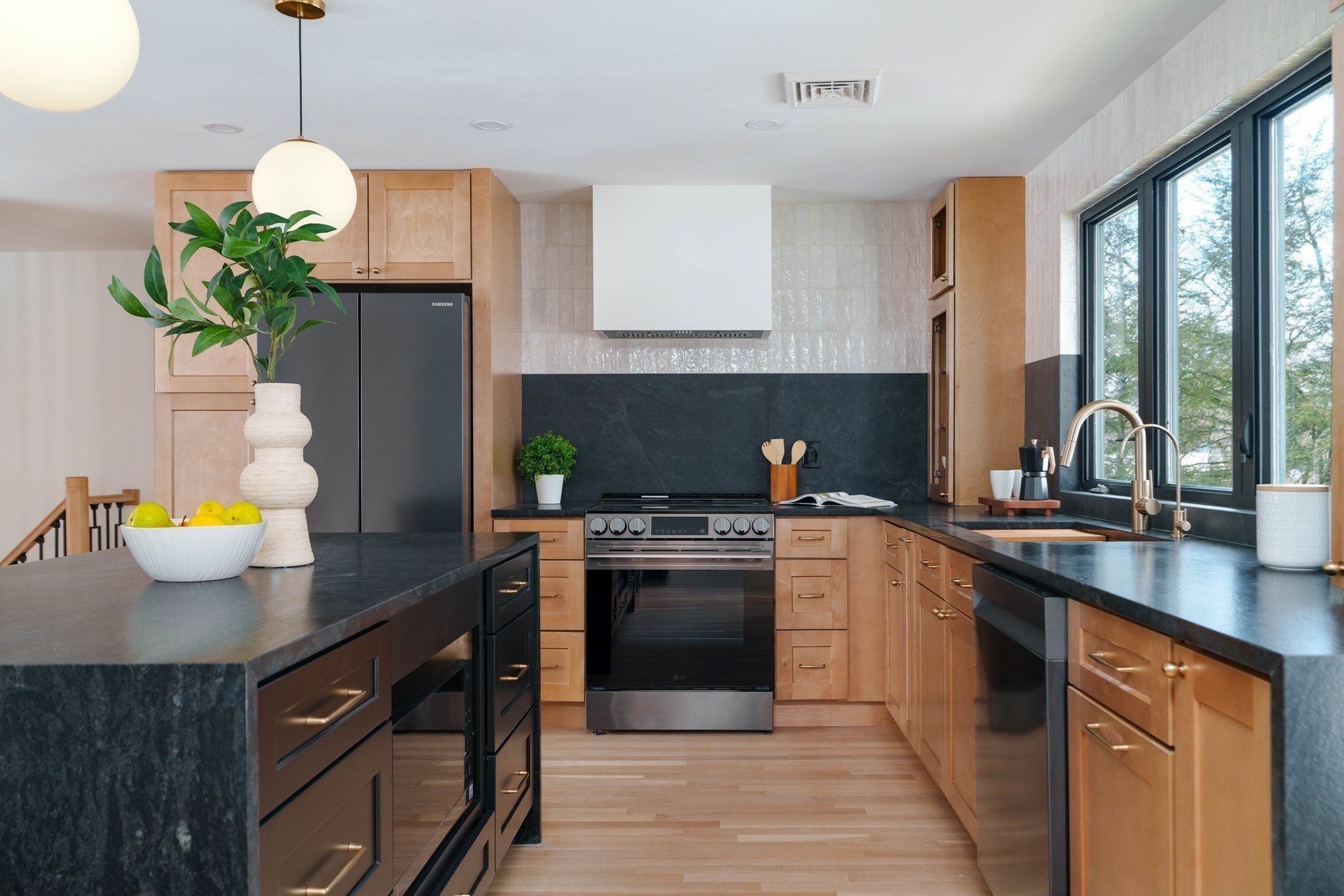 8 Emily Road, Framingham, MA 01701 - Image 15