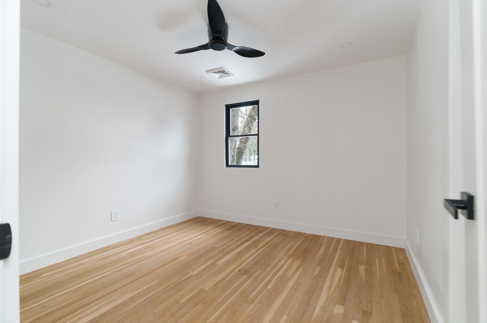 8 Emily Road, Framingham, MA 01701 - Image 27