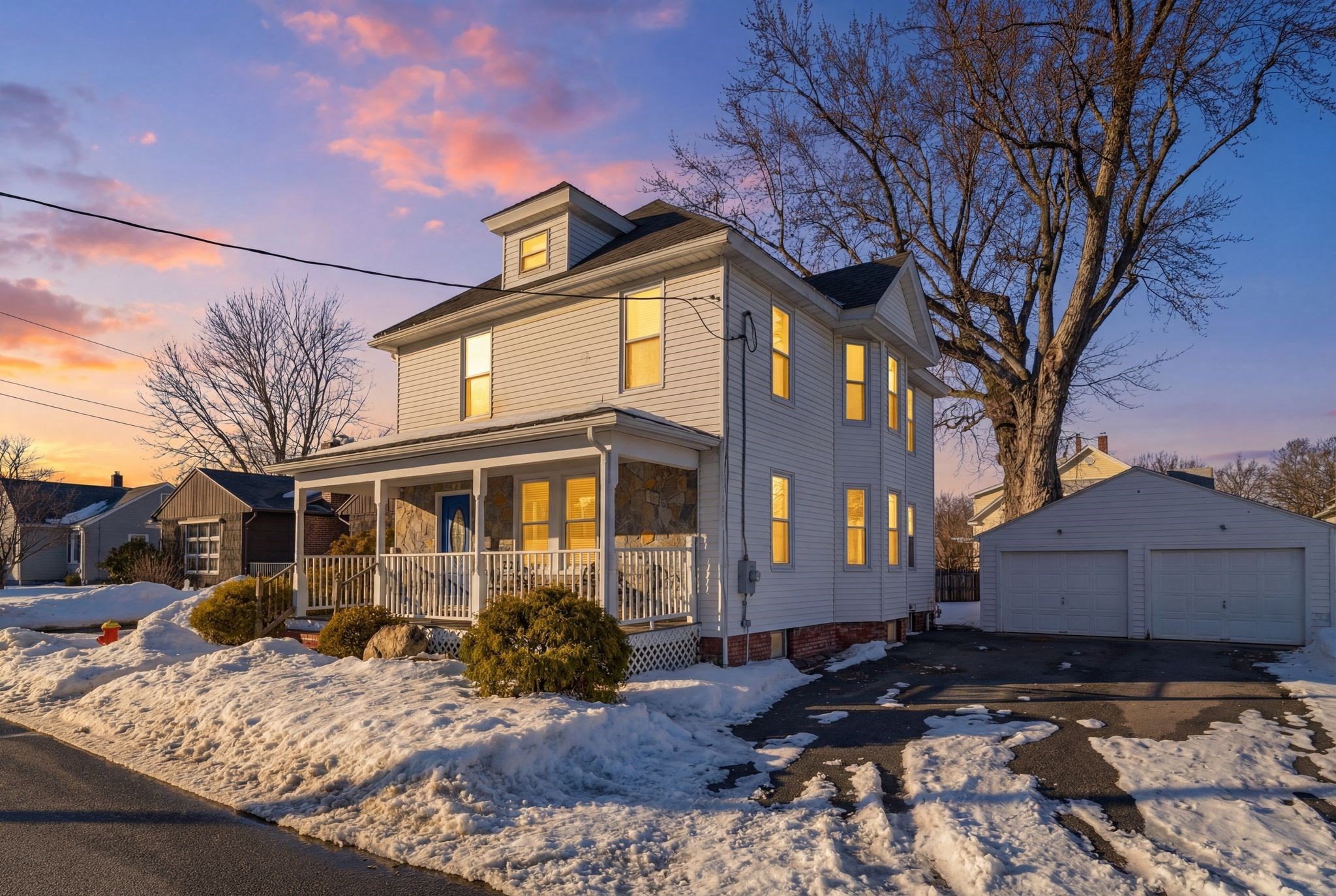 24 Billings St, Chicopee, MA 01013