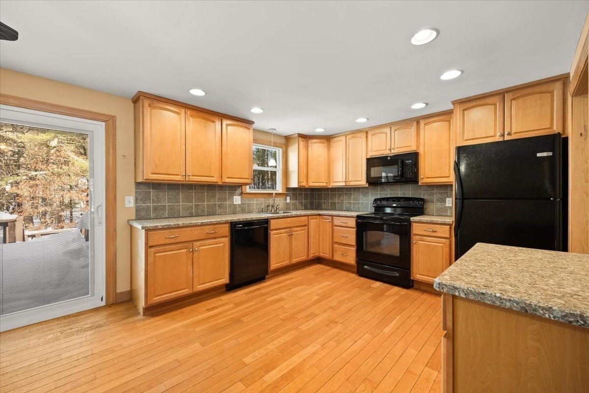 250 East St, Bridgewater, MA 02324 - Image 8