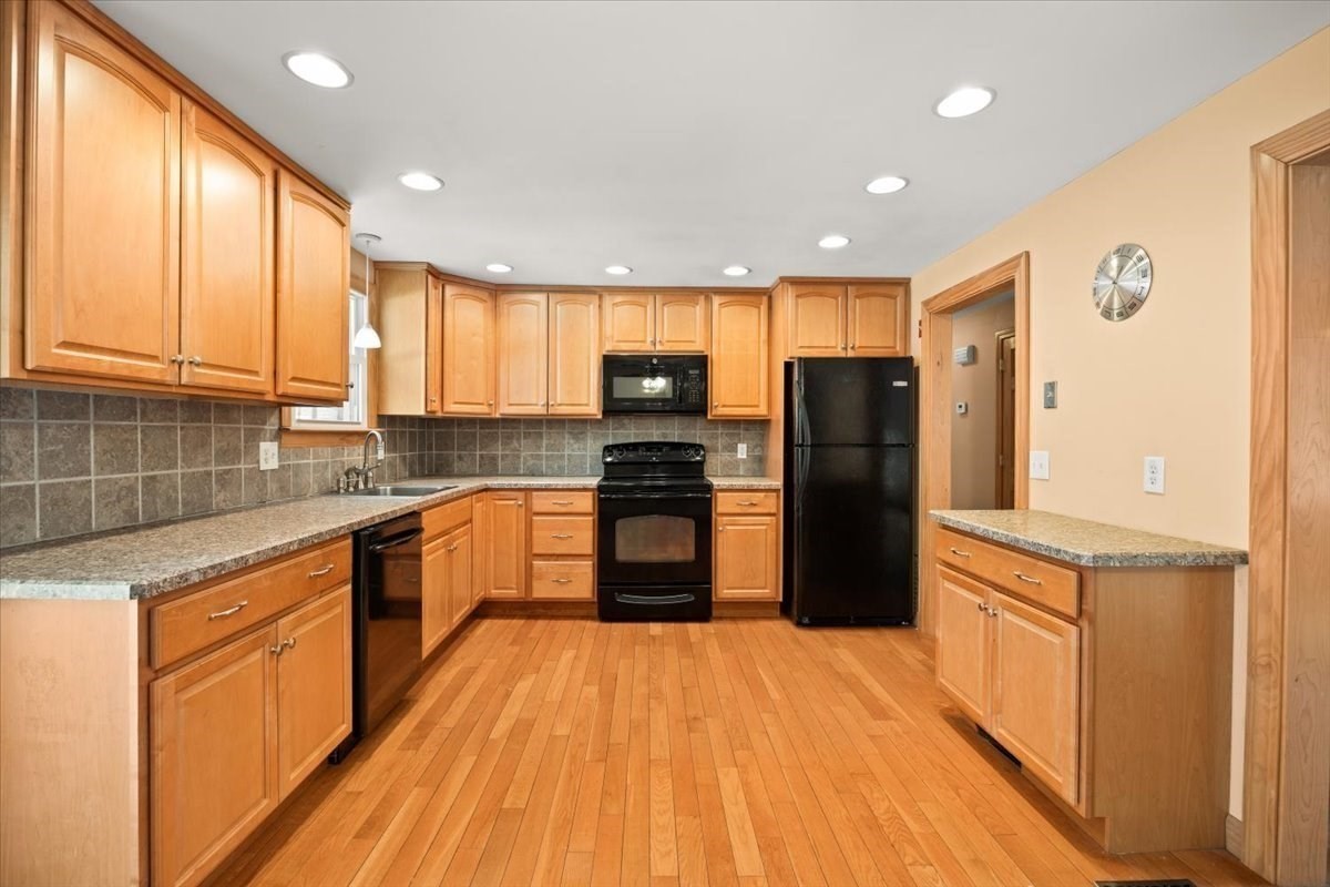 250 East St, Bridgewater, MA 02324 - Image 10