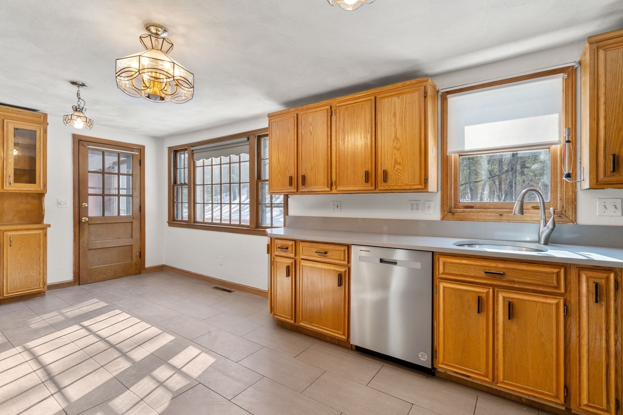 38 Garden Parkway, Norwood, MA 02062 - Image 12