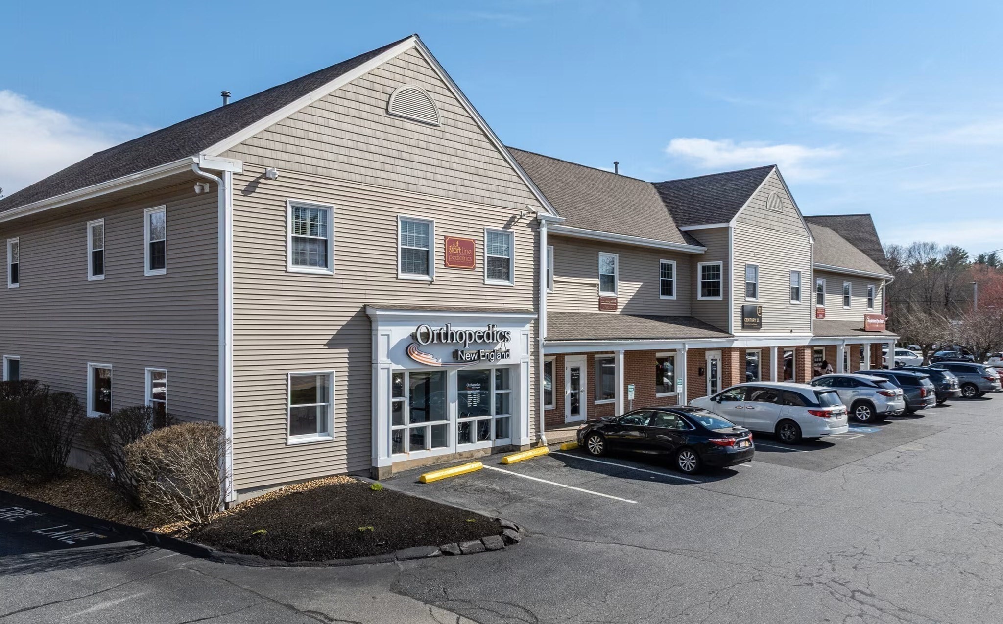 77 W Main Street, Hopkinton, MA 01748