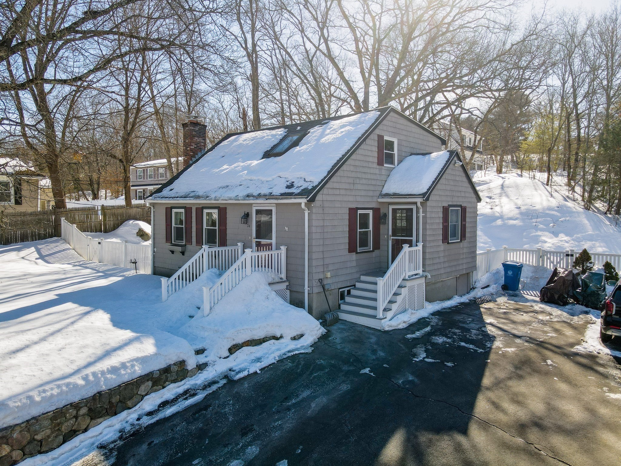 34 Stark Ave, Wakefield, MA 01880 - Image 2