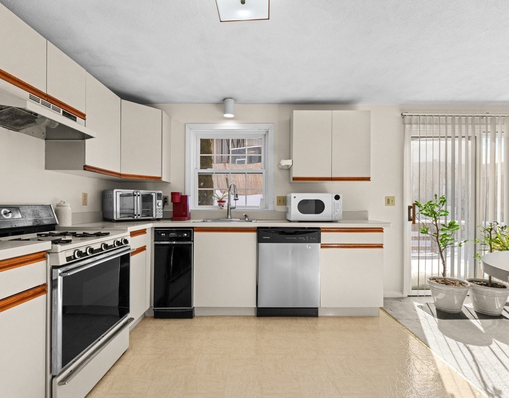 477 Northboro Rd W Unit 8, Marlborough, MA 01752 - Image 16