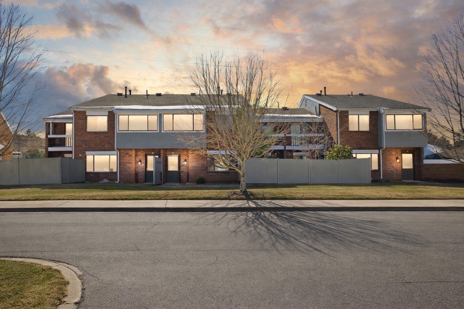 34 Rosewood Dr Unit 34, Stoughton, MA 02072 - Image 2