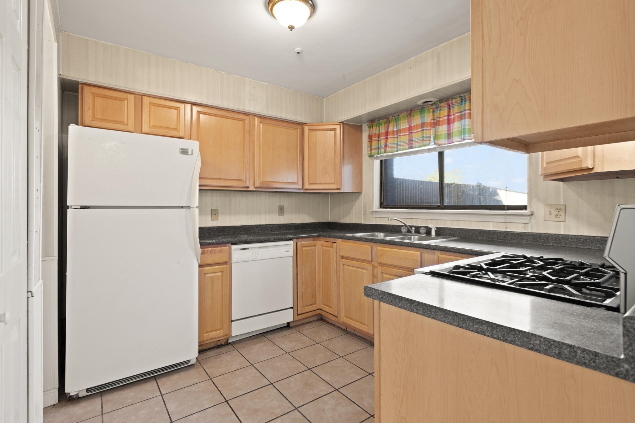 34 Rosewood Dr Unit 34, Stoughton, MA 02072 - Image 16