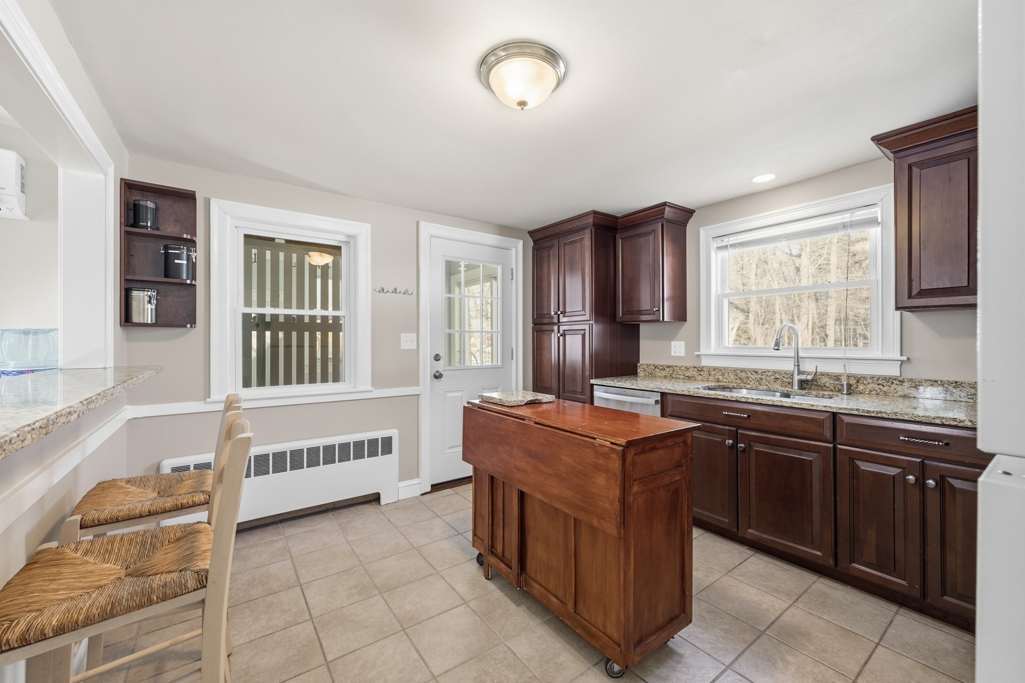 132 Bedford St, Burlington, MA 01803 - Image 3