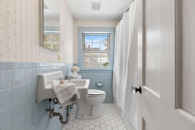 61 Ellsworth Ave, Beverly, MA 01915 - Image 18