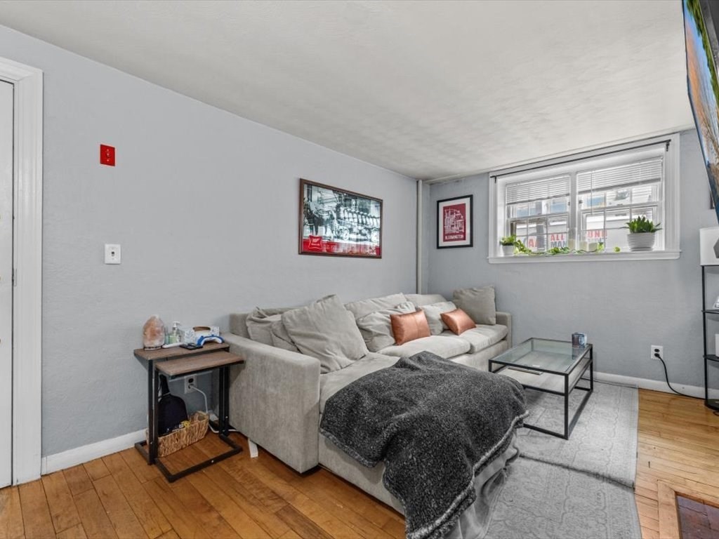 11 Myrtle St Unit 2, Beacon Hill, Boston, MA 02114 - Image 9