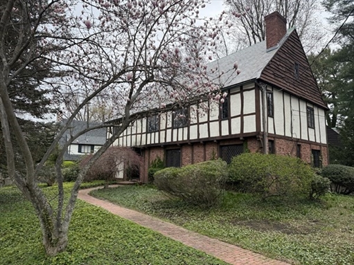 764 Hammond St