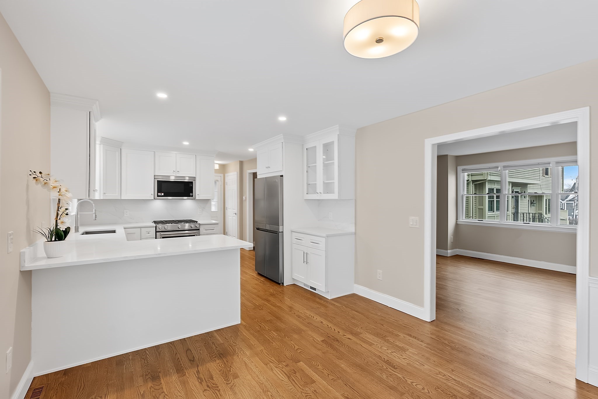 34 Pleasant Street Unit 5, Wellesley, MA 02482 - Image 4