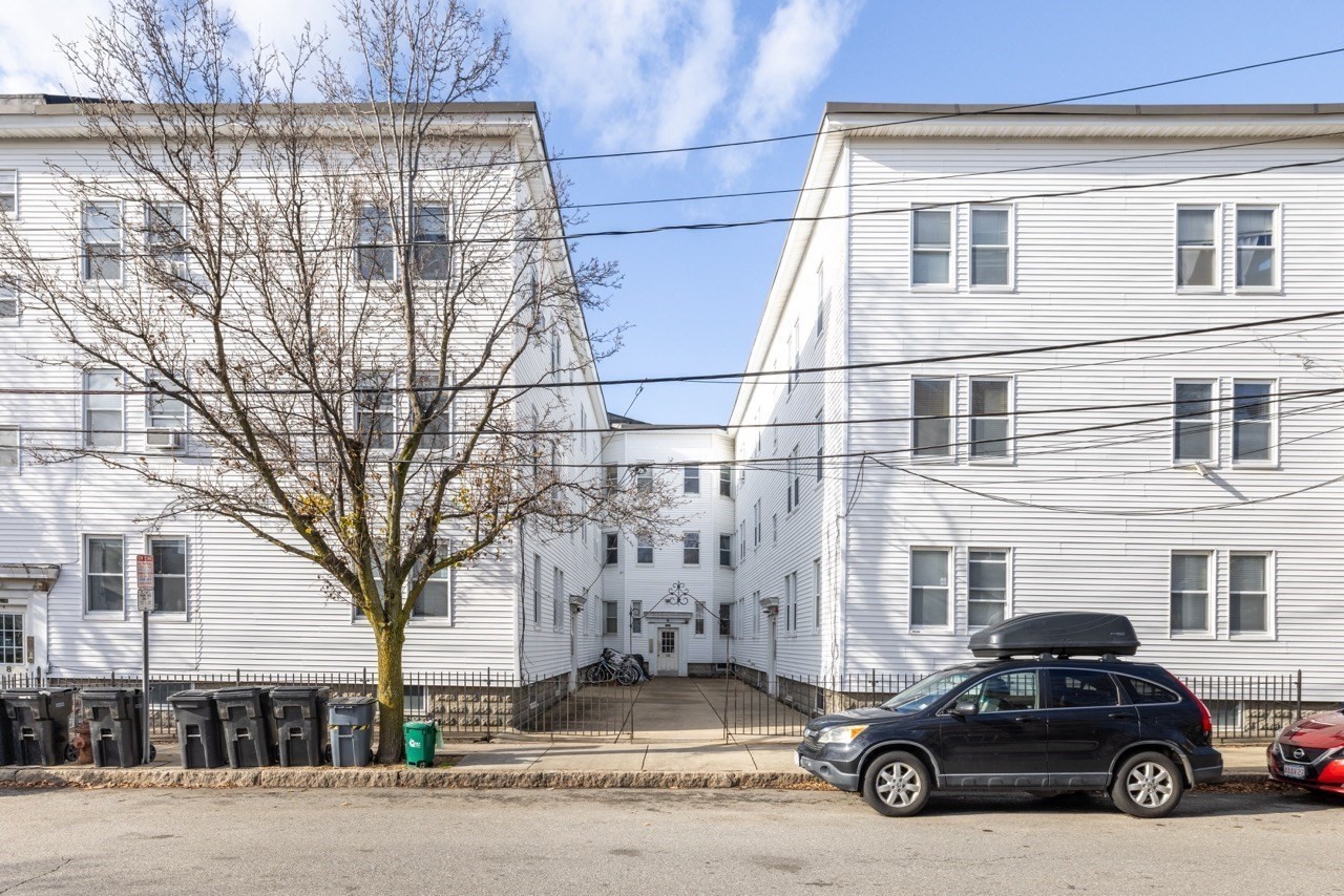 8 Craigie St., Somerville, MA 02143